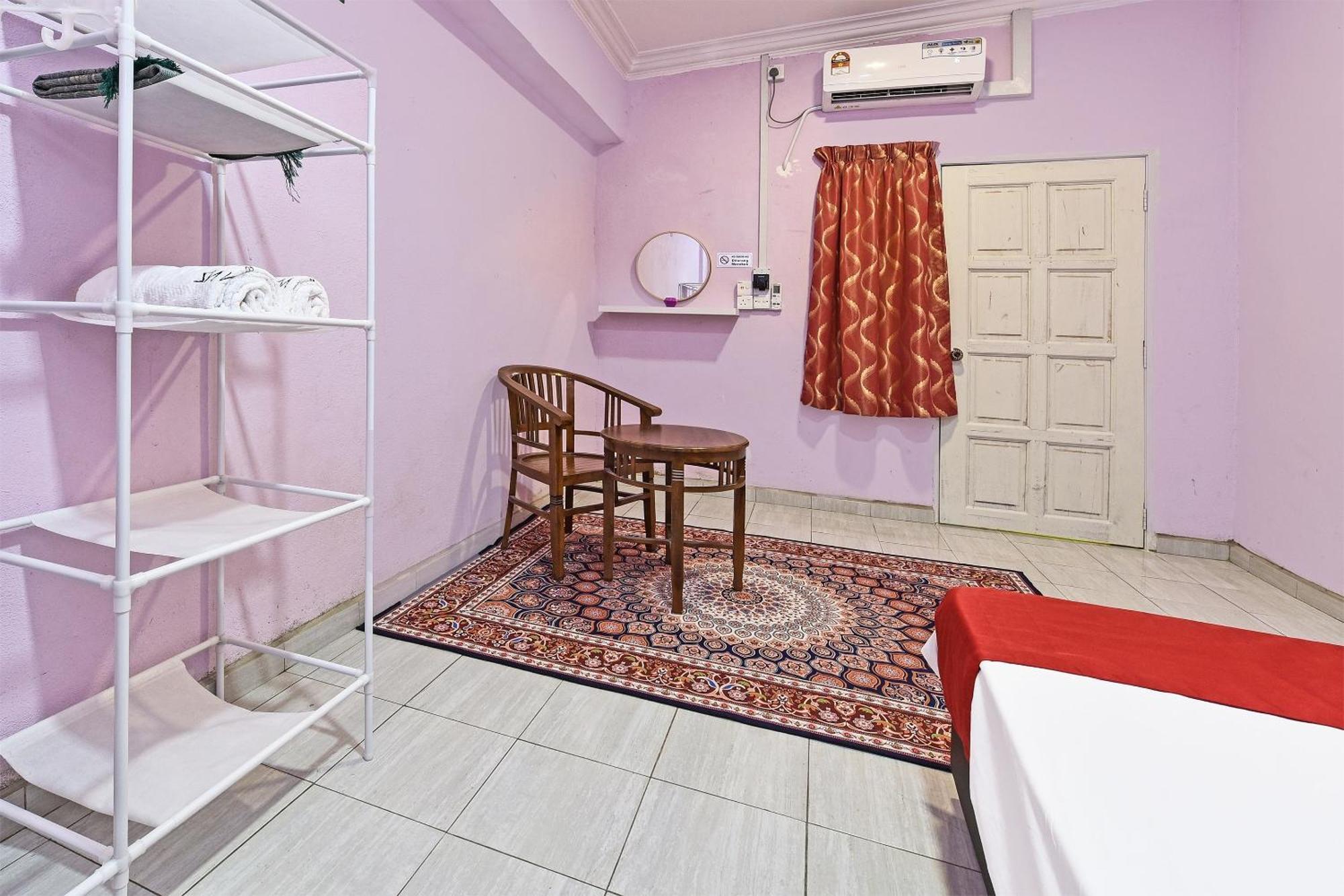 Oyo 90551 Zn Mix Homestay & Roomstay Kampung Raja Dış mekan fotoğraf