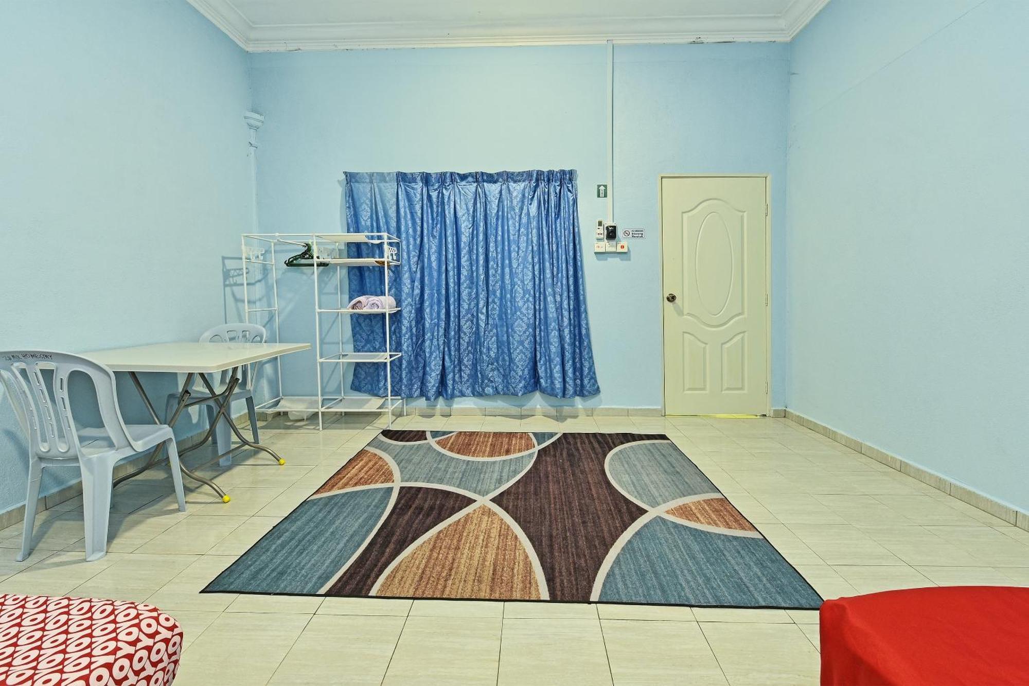 Oyo 90551 Zn Mix Homestay & Roomstay Kampung Raja Dış mekan fotoğraf