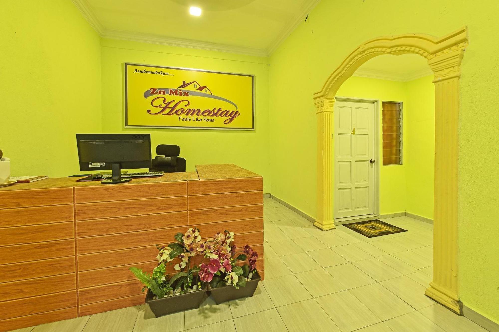 Oyo 90551 Zn Mix Homestay & Roomstay Kampung Raja Dış mekan fotoğraf
